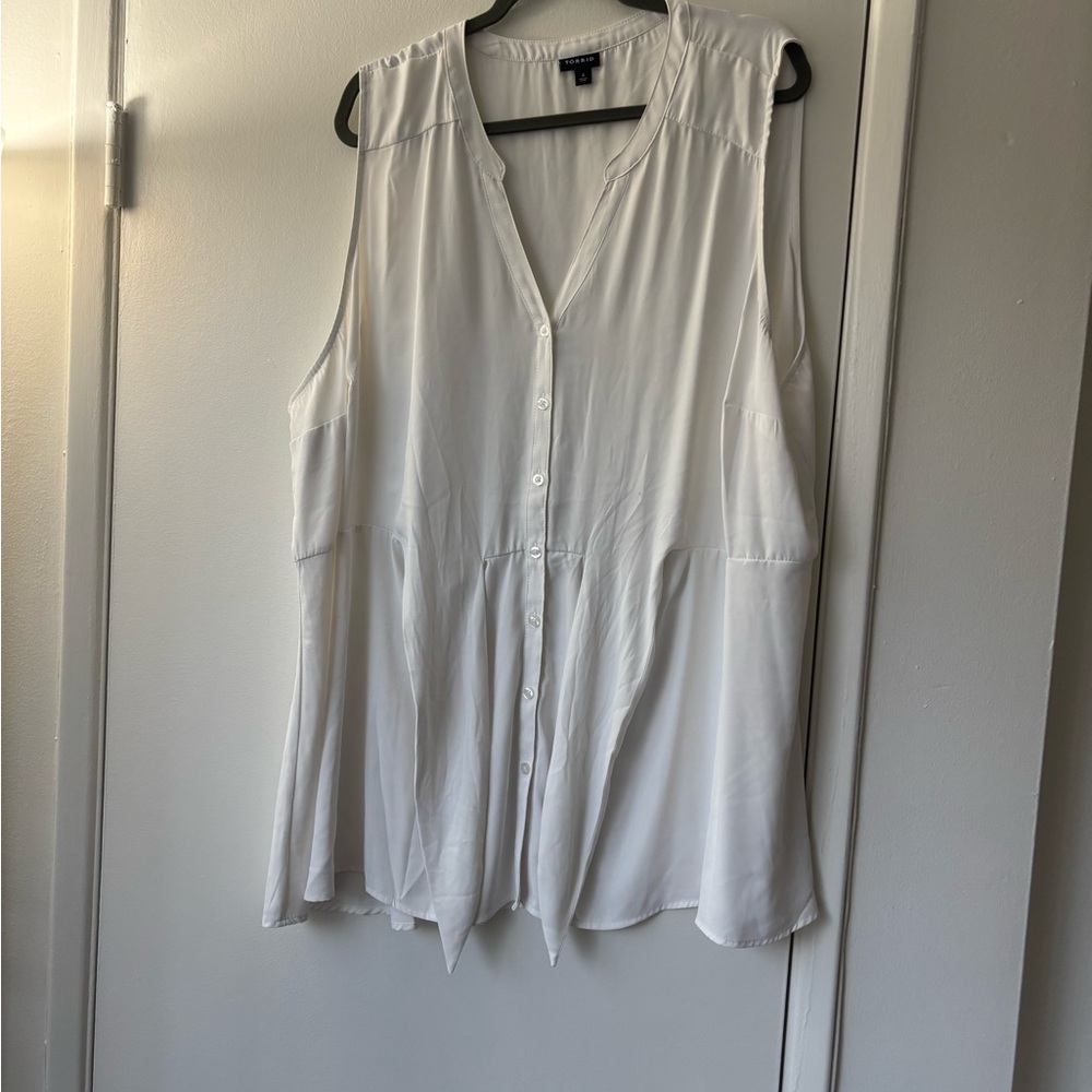 Torrid White Sleeveless Blouse
